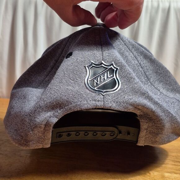 Adidas Pittsburgh Penguins Snapback Hat - New - Picture 4 of 8